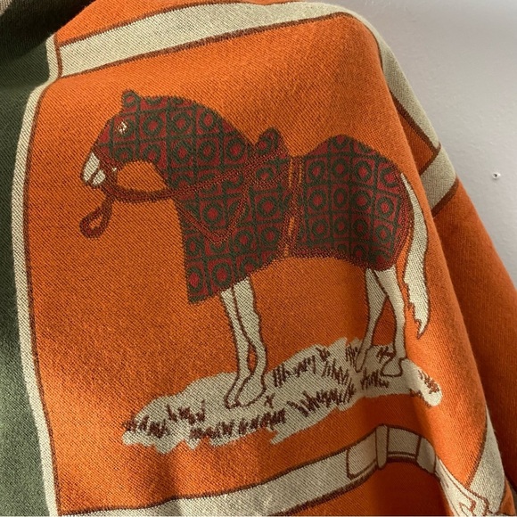 Equestrian themed pashmina designer inspired - Picture 5 of 10